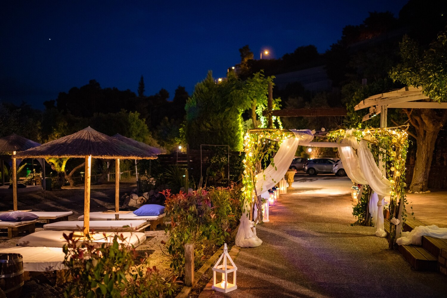 Ktima Panagiotopoulou at night